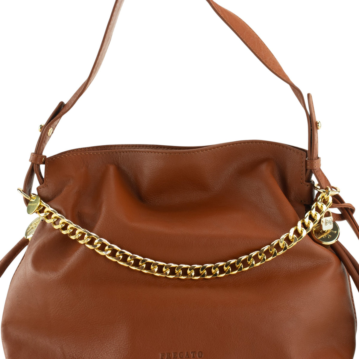 Bolso Pregato con cadena dorada